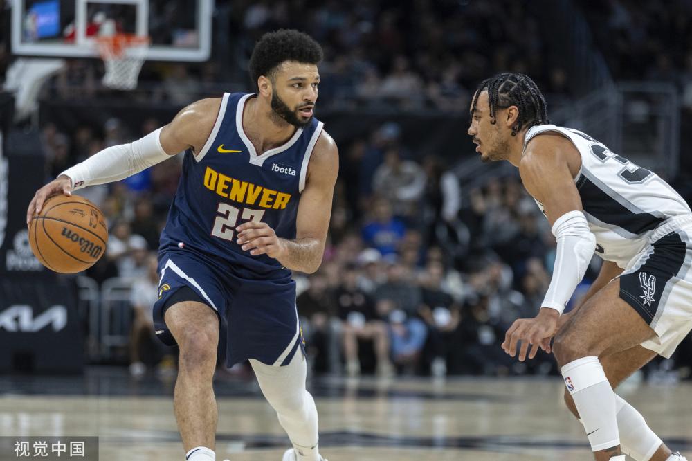 但她的表现 但她的表现