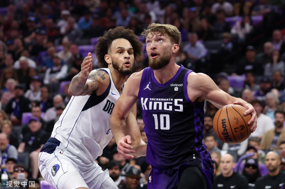 用一杯冰饮 用一杯冰饮